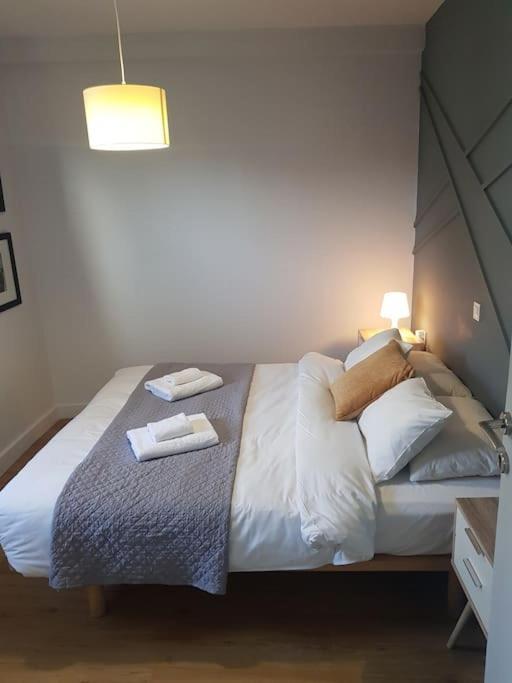 شقة Cozy, Luminous And Comfy 5 Min Walk To Acropolis أثينا المظهر الخارجي الصورة